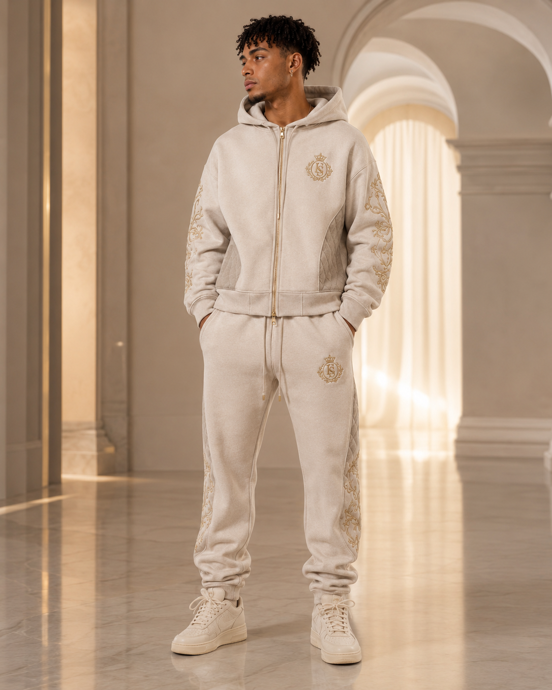 BUILT IN SILENCE | Quilted Zip Set